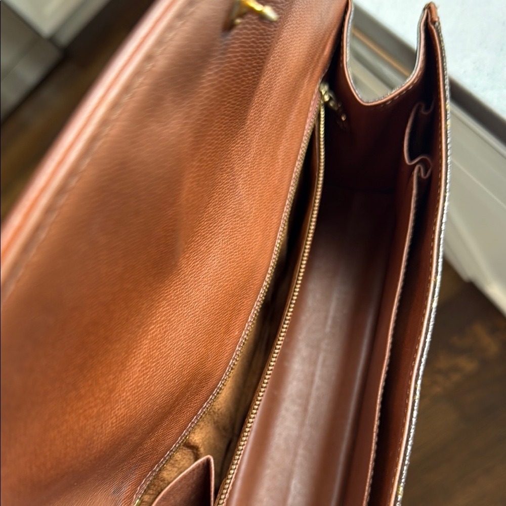 Louis Vuitton Monogram Pochette Dame 29 - Picture 11 of 11